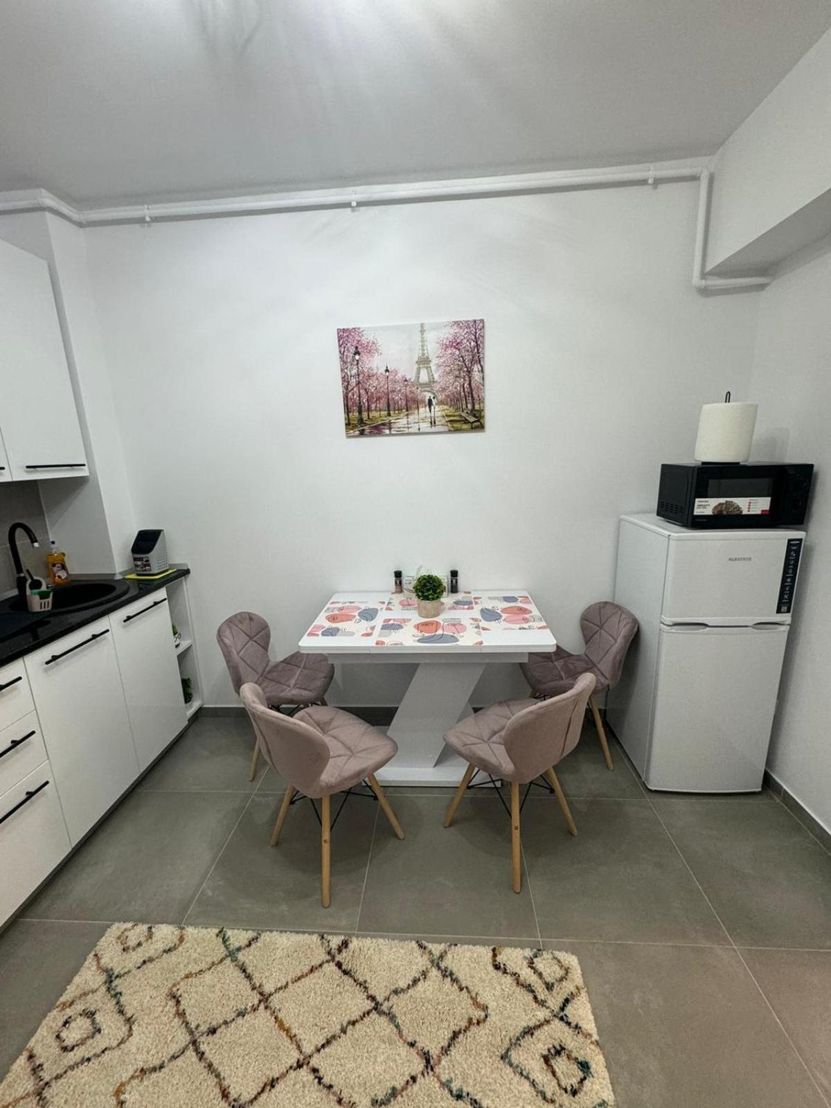 Apartament The Moon View Bukareszt Zewnętrze zdjęcie