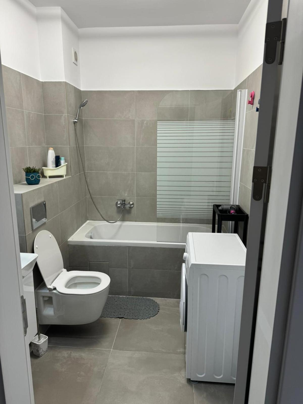 Apartament The Moon View Bukareszt Zewnętrze zdjęcie